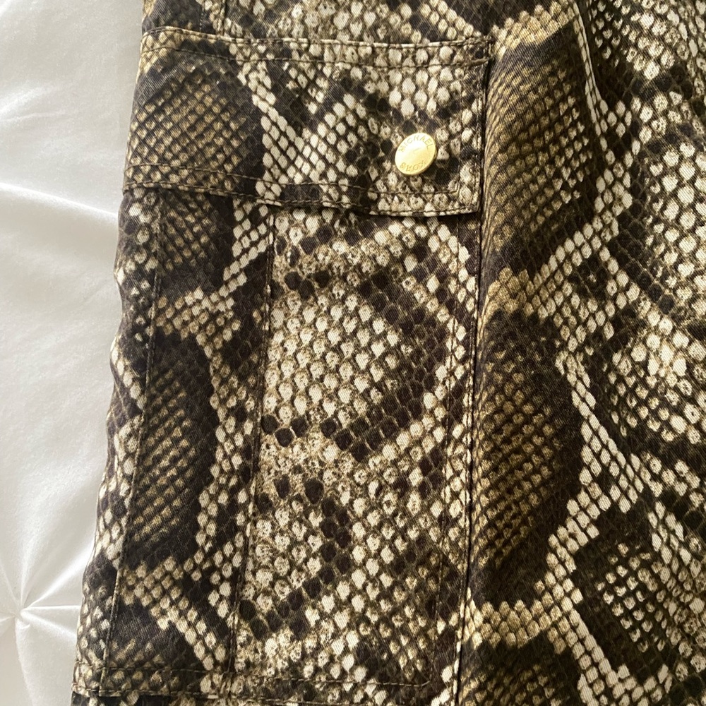 Michael Kors Python Cargo Pants - Picture 4 of 6